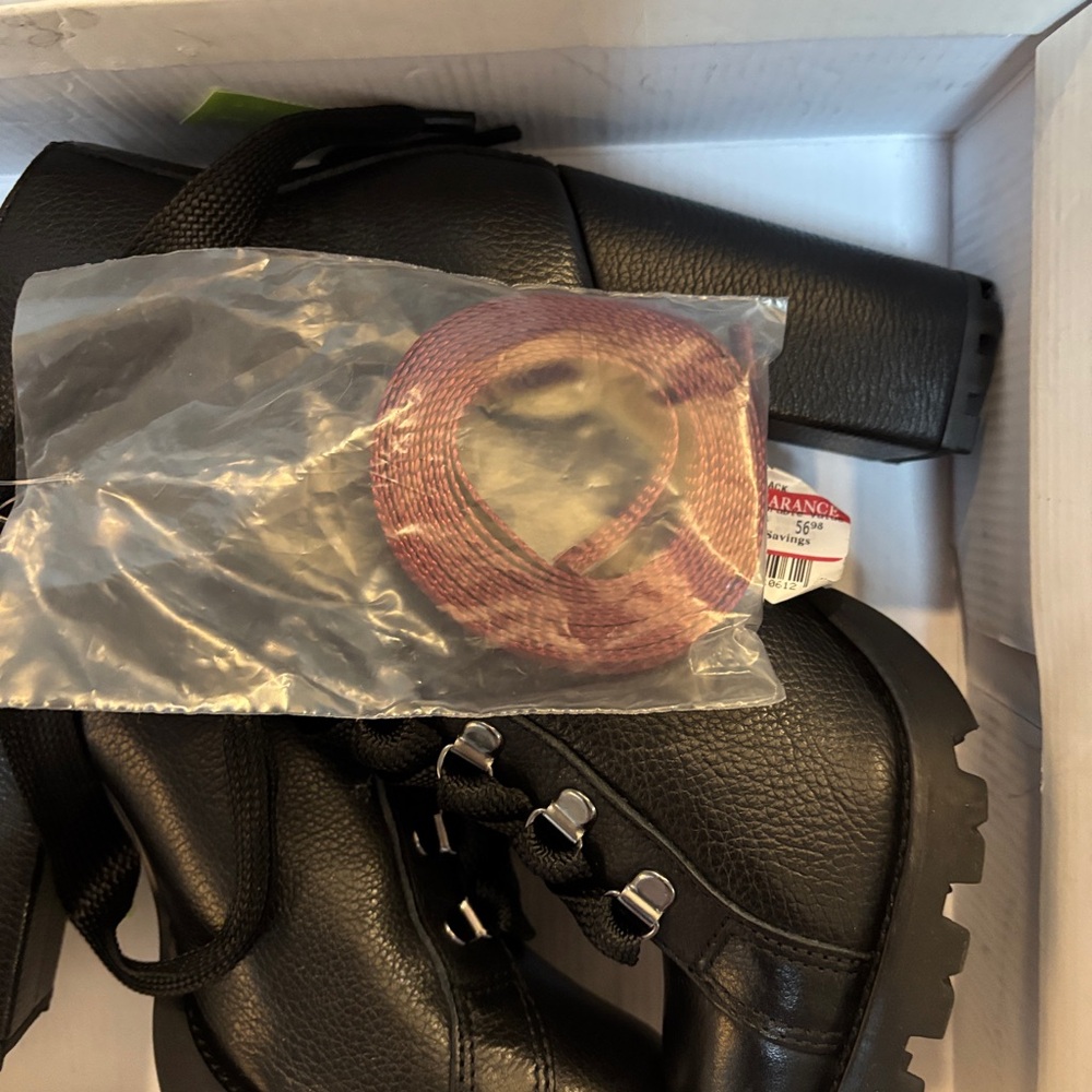 🆕SCHUTZ Black Heeled Combat Boots🥰 - Picture 5 of 7